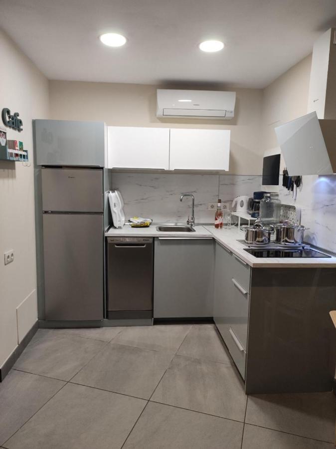 Center Flat Puerto Del Carmen Near The Beach Natural Elements Apartment Exterior photo